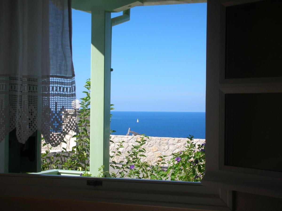Deep Blue- Rosemary Sea View Διαμέρισμα Άγιος Νικήτας Εξωτερικό φωτογραφία